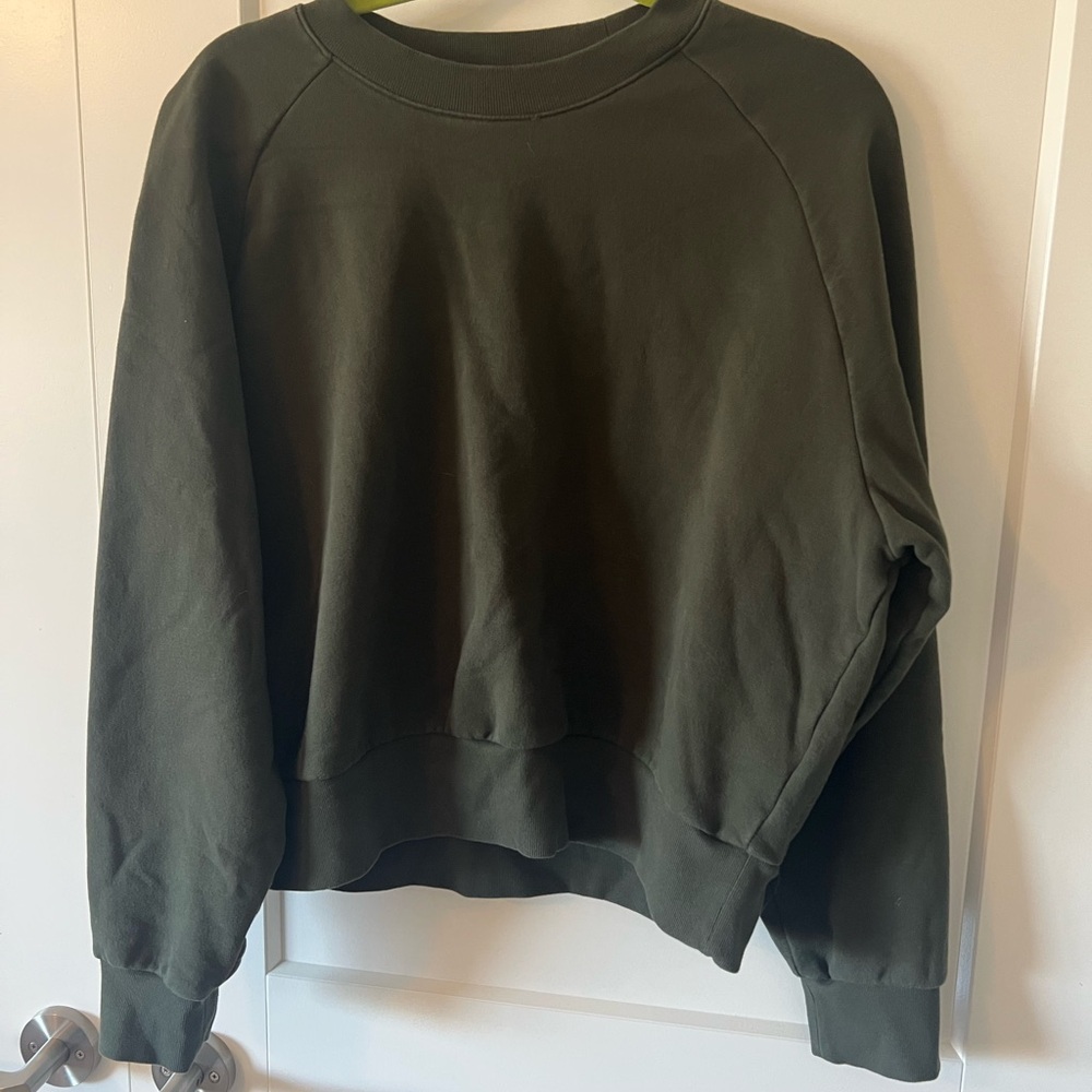 Athleta Forever Fleece Olive Green Women's Crewneck